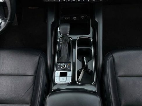 Used 2022 Kia Telluride LX image 26