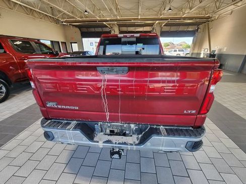 Used 2020 Chevrolet Silverado 1500 LTZ w/ LTZ Plus Package AWD/4WD image 5