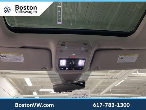 New 2026 Volkswagen Atlas Peak Edition image 23