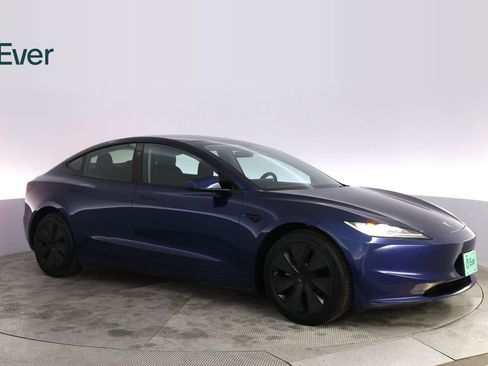 Used 2024 Tesla Model 3 Standard Range RWD image 14