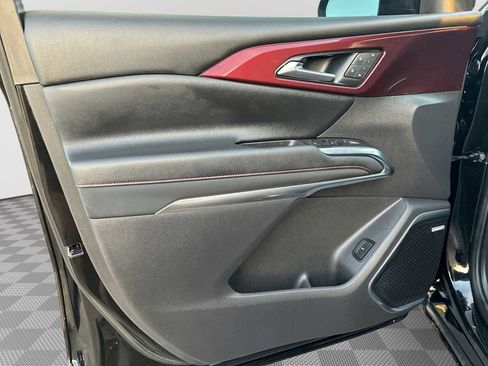 Certified 2024 Chevrolet Traverse RS w/ LPO, Floor Liner Package image 23