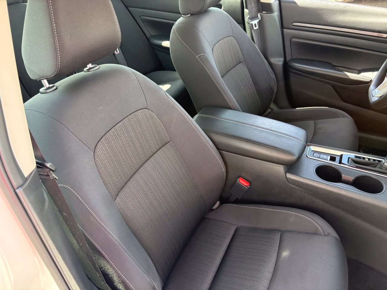 Certified 2025 Nissan Altima 2.5 SV AWD/4WD image 11