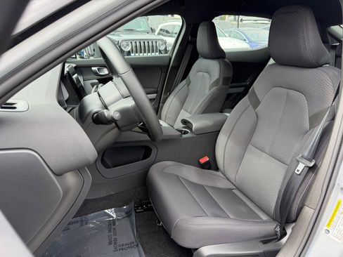 Used 2024 Polestar Polestar 2 w/ Pilot Pack RWD image 19