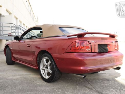 Used 1998 Ford Mustang Cobra RWD image 18