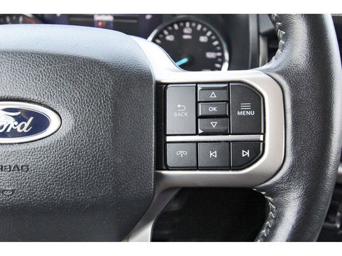 Used 2024 Ford Expedition Max XLT RWD image 17