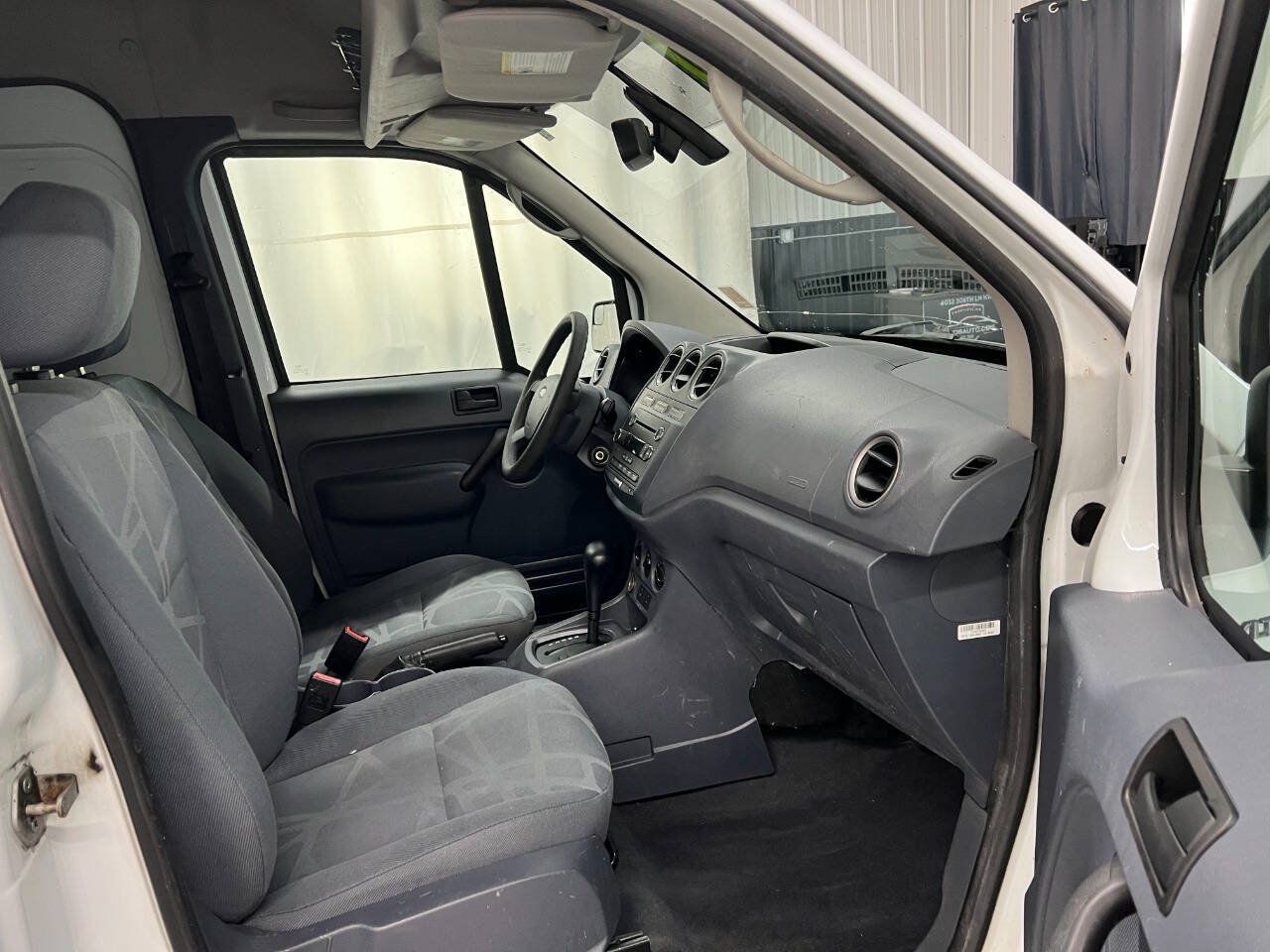 Used 2013 Ford Transit Connect XLT FWD image 10