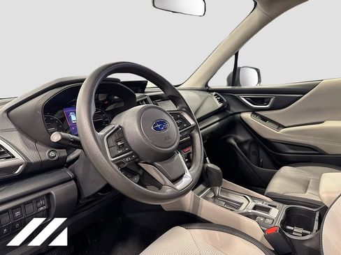 Used 2023 Subaru Forester AWD/4WD image 9
