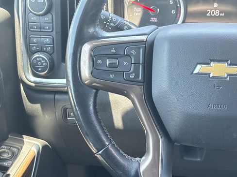 Used 2021 Chevrolet Silverado 1500 High Country w/ Safety Package II AWD/4WD image 33