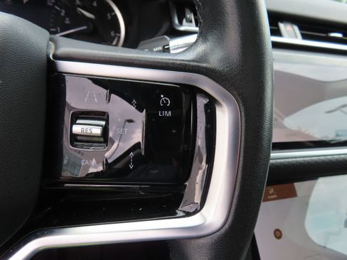 Used 2023 Land Rover Range Rover Velar S AWD/4WD image 18