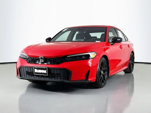 Used 2025 Honda Civic Sport image 3