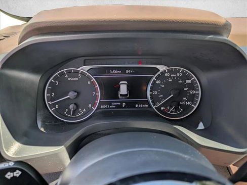 Used 2023 Nissan Rogue SV FWD image 10