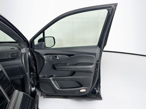Used 2020 Honda Passport Elite image 32
