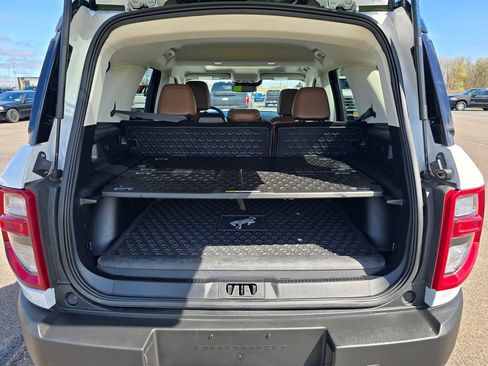 Used 2022 Ford Bronco Sport Outer Banks w/ Tech Package AWD/4WD image 11