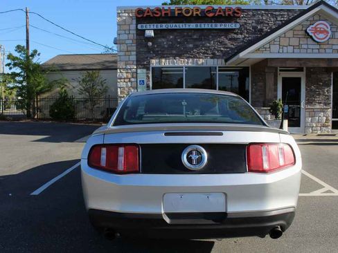 Used 2012 Ford Mustang Coupe image 6
