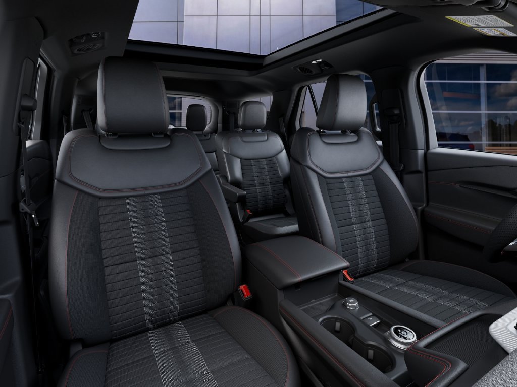 New 2027 Ford Explorer ST-Line w/ Premium Package AWD/4WD image 10