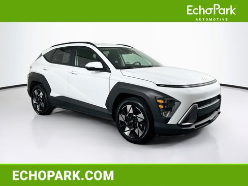 Used 2025 Hyundai Kona SEL FWD image 1