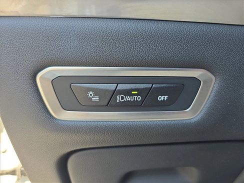 Used 2024 BMW X7 xDrive40i AWD/4WD image 25