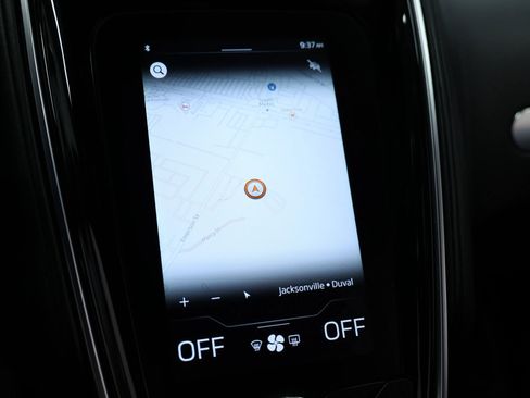Used 2021 McLaren GT RWD image 46