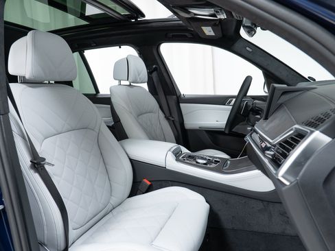 New 2026 BMW X5 xDrive40i w/ Executive Package AWD/4WD image 22