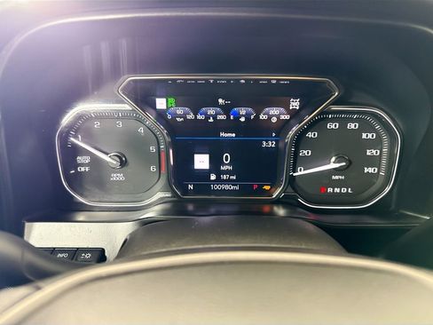 Used 2021 GMC Sierra 1500 AT4 w/ AT4 Value Package AWD/4WD image 33