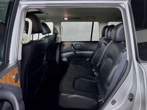Used 2022 Nissan Armada SL image 21