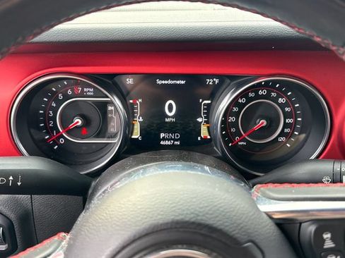 Used 2020 Jeep Wrangler Unlimited Rubicon AWD/4WD image 26