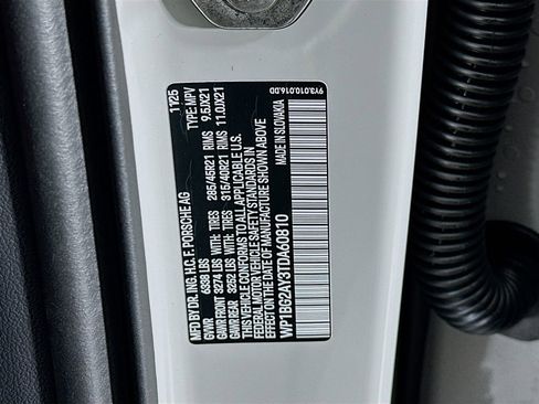 New 2026 Porsche Cayenne GTS image 36