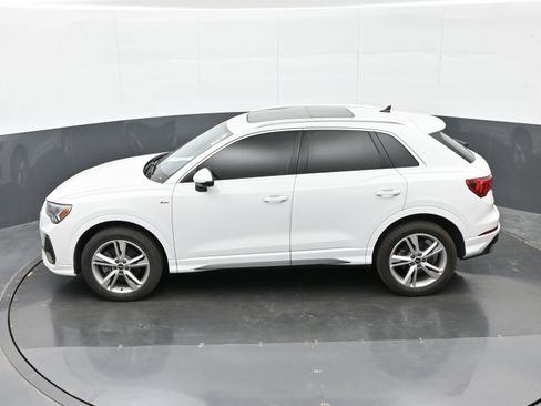 Used 2021 Audi Q3 2.0T Premium Plus w/ Premium Plus Package image 37
