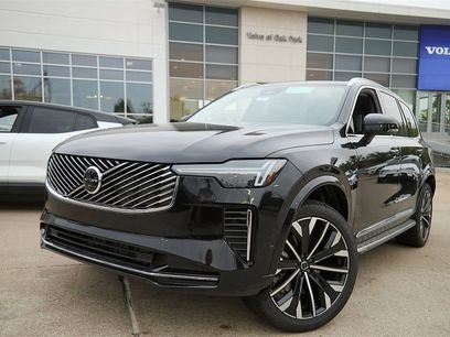 New 2025 Volvo XC90 B6 Ultra w/ Protection Package