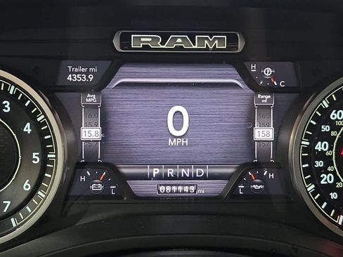 Used 2020 RAM 1500 Laramie AWD/4WD image 24