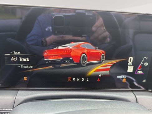 Used 2024 Ford Mustang Premium image 11