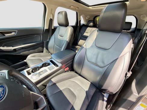 Used 2021 Ford Edge Titanium w/ Canadian Touring Package AWD/4WD image 24