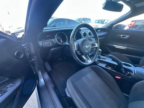 Used 2019 Ford Mustang Coupe RWD image 10
