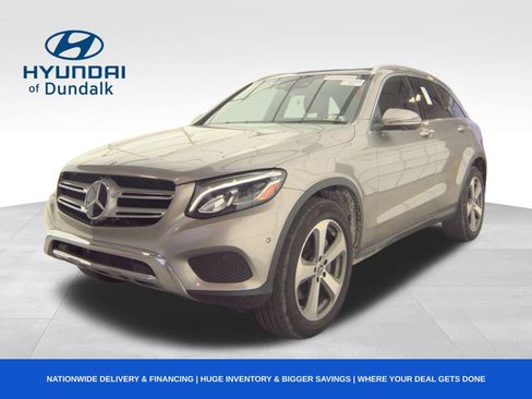 Used 2019 Mercedes-Benz GLC 300 4MATIC w/ Driver Assistance Package image 2