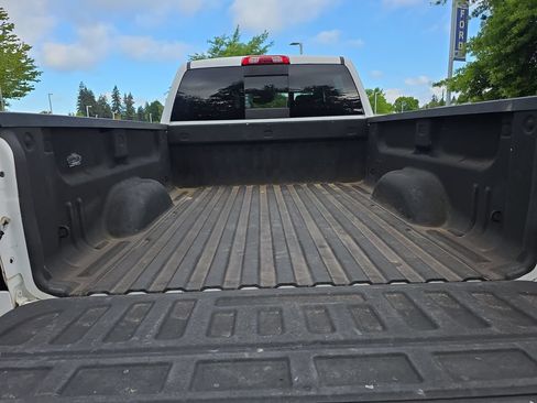 Used 2015 Chevrolet Silverado 2500 LTZ w/ Duramax Plus Package AWD/4WD image 31