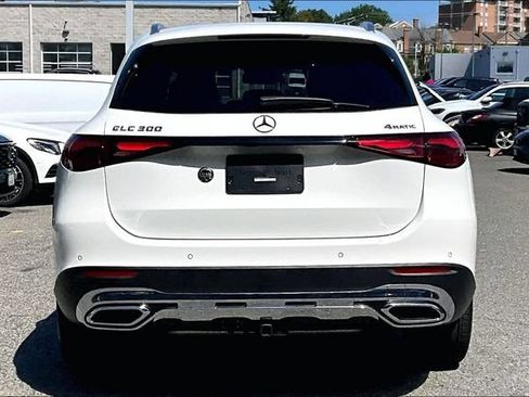 Used 2026 Mercedes-Benz GLC 300 4MATIC image 3