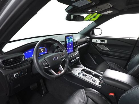 Used 2020 Ford Explorer ST w/ ST Street Pack image 14