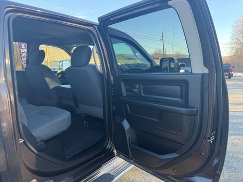 Used 2016 RAM 1500 Tradesman w/ Popular Equipment Group AWD/4WD image 12