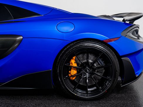 Used 2020 McLaren 600LT Spider image 17