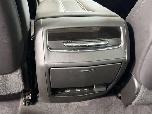 Certified 2023 Cadillac Escalade Sport Platinum AWD/4WD image 29