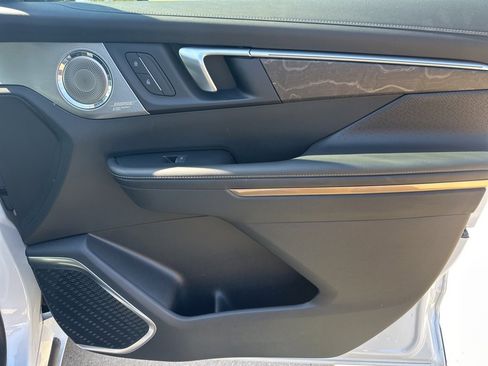 Certified 2025 Buick Enclave Avenir w/ Super Cruise Package image 34