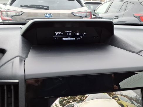 Certified 2023 Subaru Crosstrek 2.0i image 18