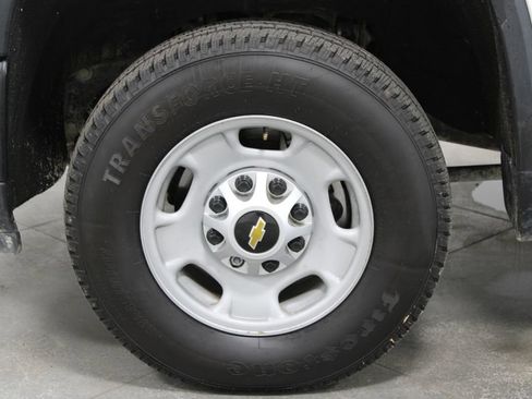 Used 2024 Chevrolet Silverado 2500 W/T w/ WT Convenience Package AWD/4WD image 19