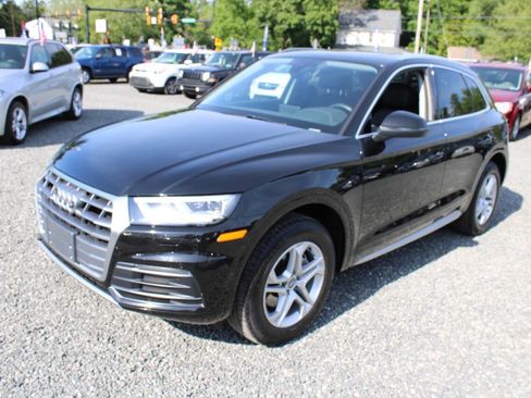 Used 2018 Audi Q5 2.0T Premium Plus AWD/4WD image 2