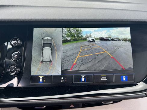 Used 2023 Buick Envision Avenir AWD/4WD image 25