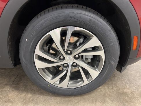 Certified 2021 Buick Envision Essence w/ Technology Package I image 19