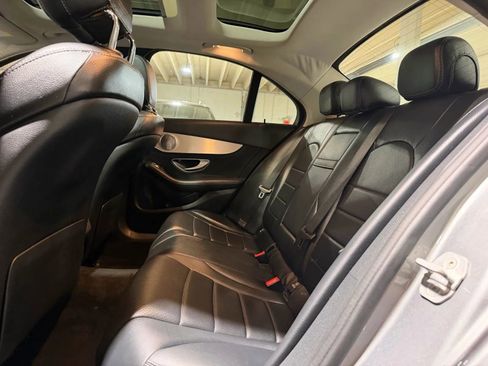 Used 2016 Mercedes-Benz C 300 4MATIC Sedan image 11