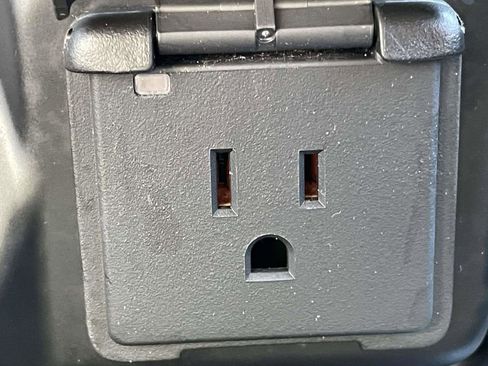 Used 2019 GMC Sierra 1500 SLT w/ SLT Premium Plus Package image 25