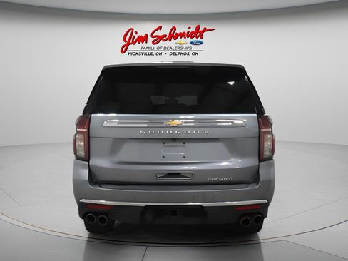Used 2021 Chevrolet Suburban Premier AWD/4WD image 5