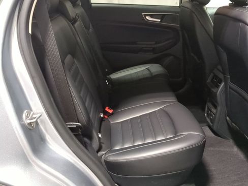 Used 2024 Ford Edge SEL w/ Convenience Package image 20